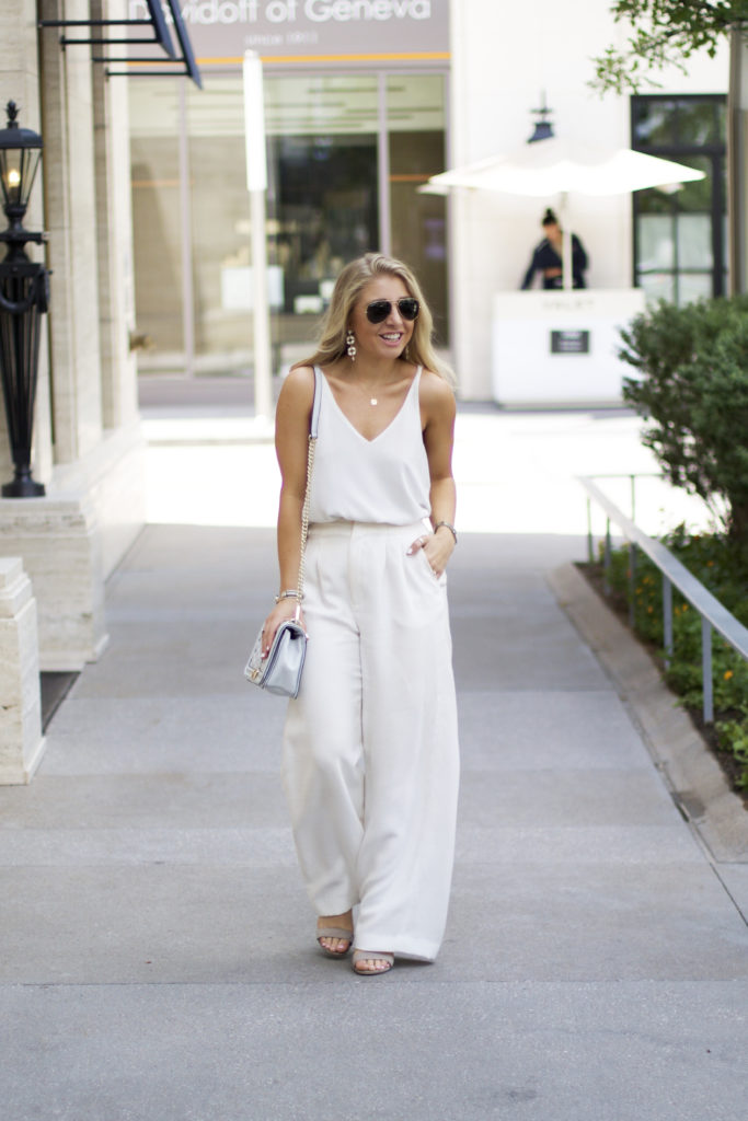 19 Fabulous Ideas On How To Wear White Wide Legged Pants Legs Outfit ...